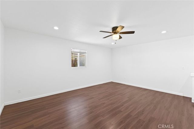 1410 S Olive, Santa Ana, CA 92707