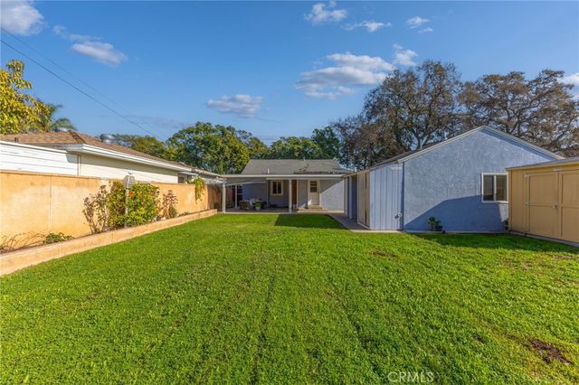 1410 S Olive, Santa Ana, CA 92707