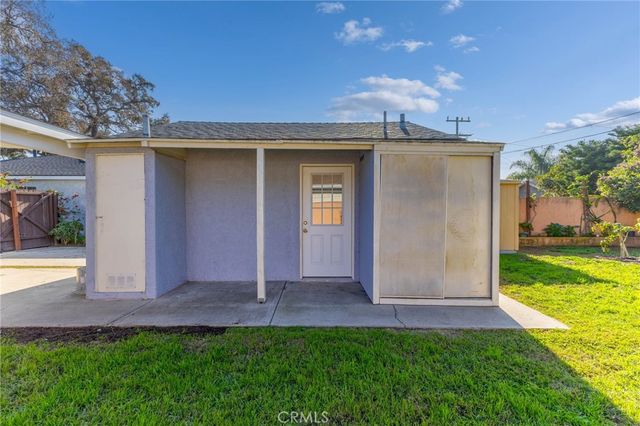 1410 S Olive, Santa Ana, CA 92707