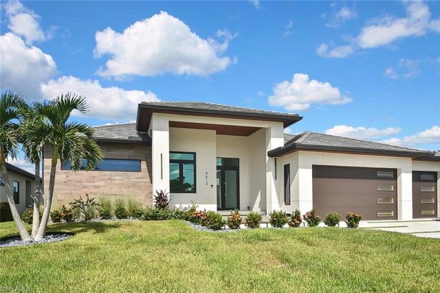 4612 SW 22nd PL, Cape Coral, FL 33914