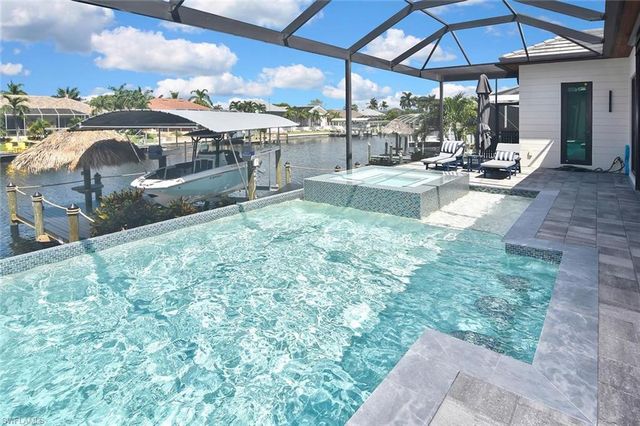 4612 SW 22nd PL, Cape Coral, FL 33914