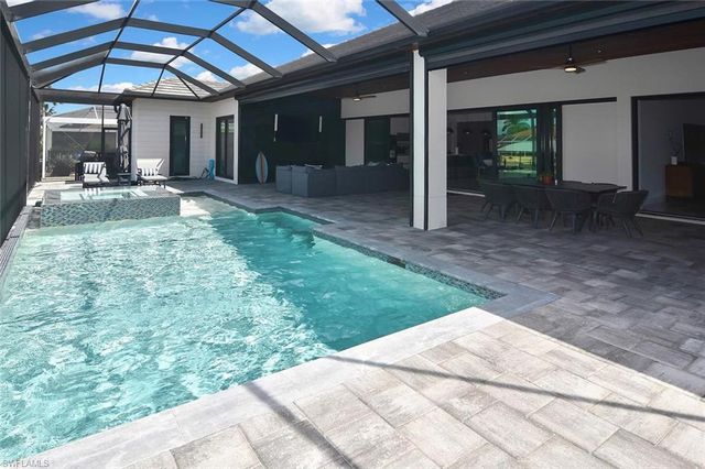 4612 SW 22nd PL, Cape Coral, FL 33914