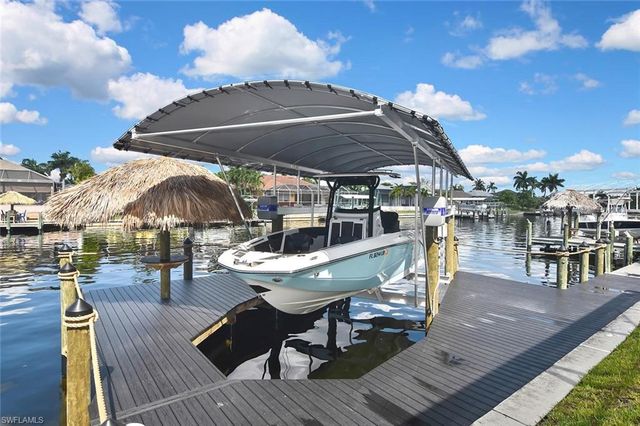 4612 SW 22nd PL, Cape Coral, FL 33914