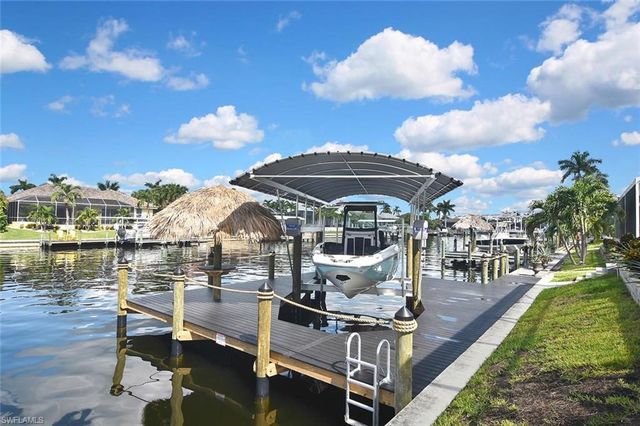 4612 SW 22nd PL, Cape Coral, FL 33914
