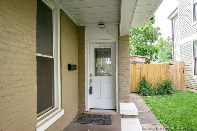 617 E Elm Street, New Albany, IN 47150
