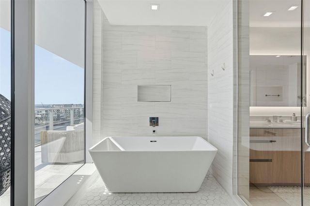 5120 MARINA WAY 7703, Tampa, FL 33611