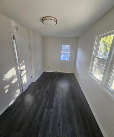 3601 Texas Avenue S, Saint Louis Park, MN 55426