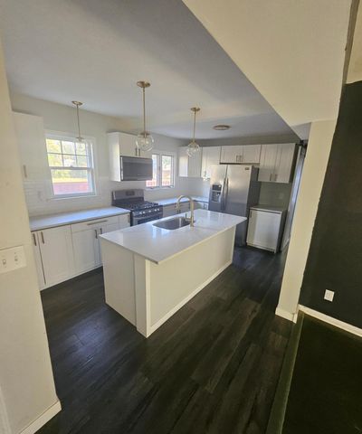 3601 Texas Avenue S, Saint Louis Park, MN 55426