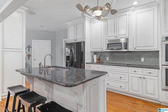 213 FAIRWAY DRIVE, Cullman, AL 35057