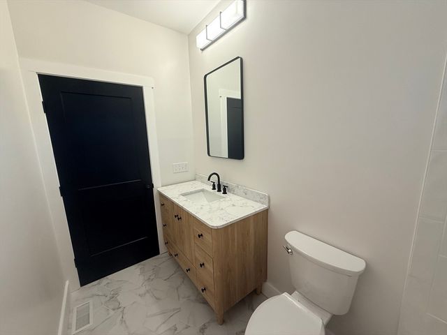 115 Ricketson St, New Bedford, MA 02744