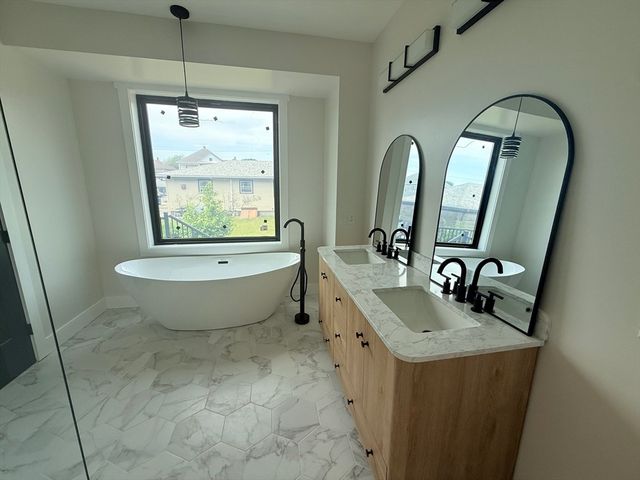 115 Ricketson St, New Bedford, MA 02744