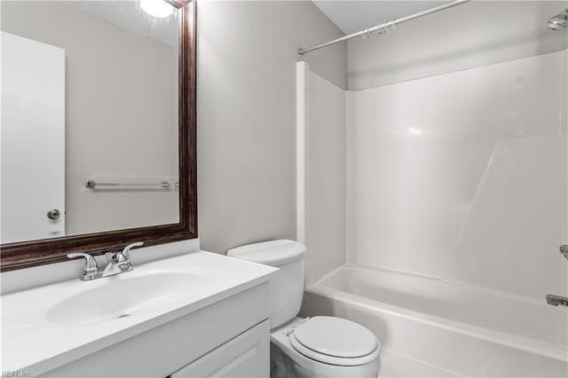 503 Peak CT, Virginia Beach, VA 23462