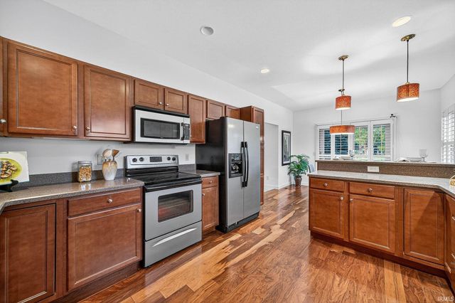 1432 S Lake George Drive, Mishawaka, IN 46545