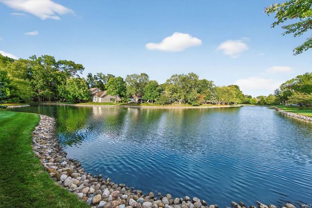 1432 S Lake George Drive, Mishawaka, IN 46545