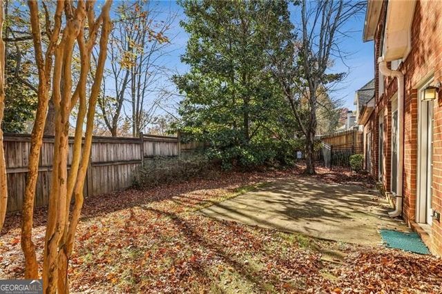 900 Lancaster Way, Atlanta, GA 30328