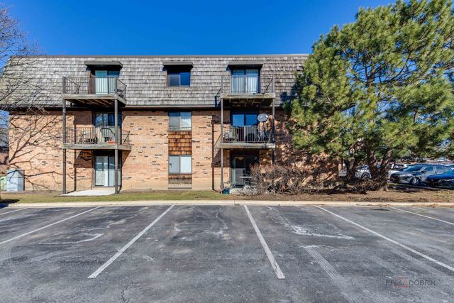 9 Oak Creek Drive 1903, Buffalo Grove, IL 60089