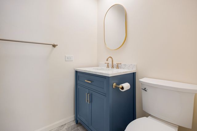 720 Wellington Avenue 117, Elk Grove Village, IL 60007