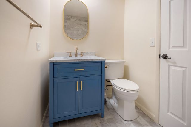 720 Wellington Avenue 117, Elk Grove Village, IL 60007