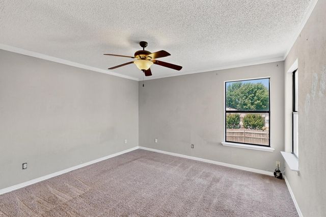 205 Callender Drive, Fort Worth, TX 76108