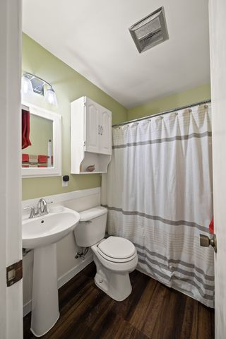 2003 N Fairmount Street, Davenport, IA 52804