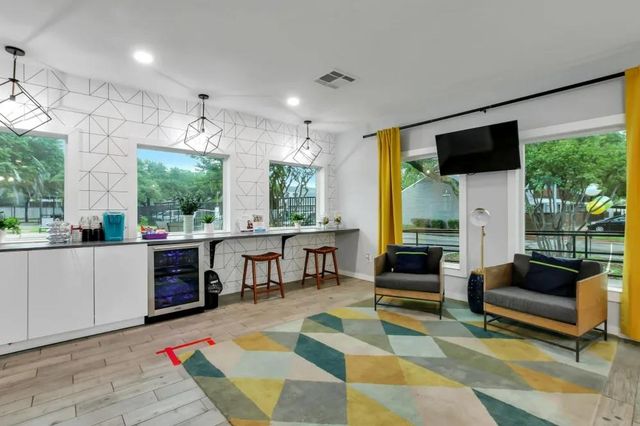 4401 Glenview Court 4215, North Richland Hills, TX 76180