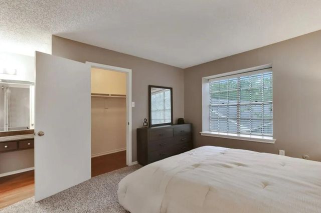 4401 Glenview Court 4215, North Richland Hills, TX 76180
