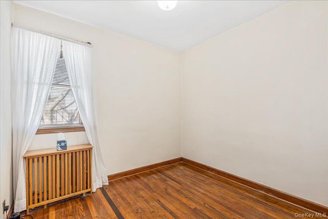 1427 145th Place, Whitestone, NY 11357
