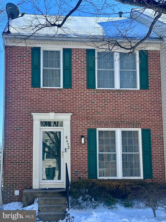 8412 OLD COLONY DR S, Upper Marlboro, MD 20772
