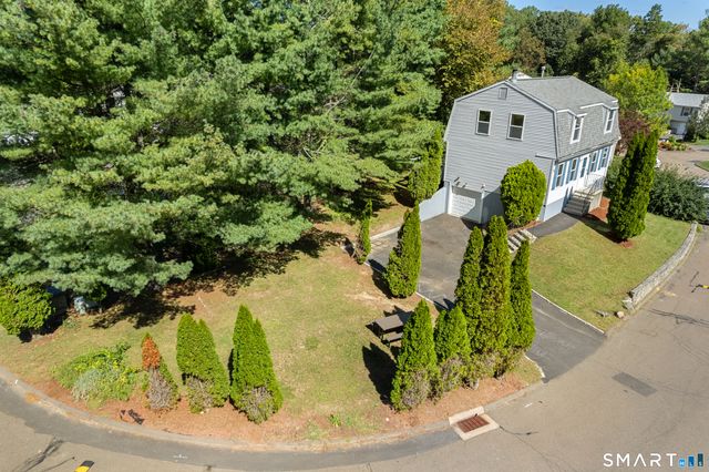 124 Branca Court 124, Milford, CT 06461