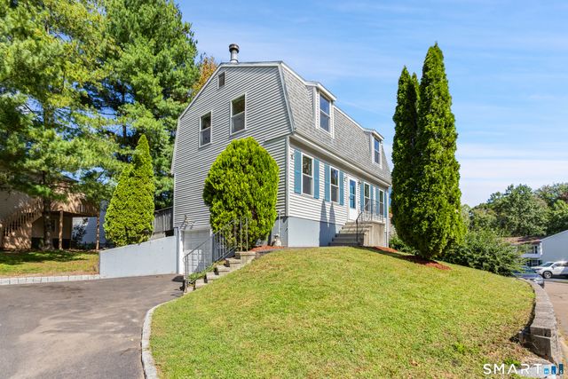 124 Branca Court 124, Milford, CT 06461