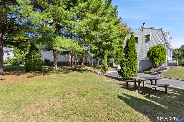 124 Branca Court 124, Milford, CT 06461