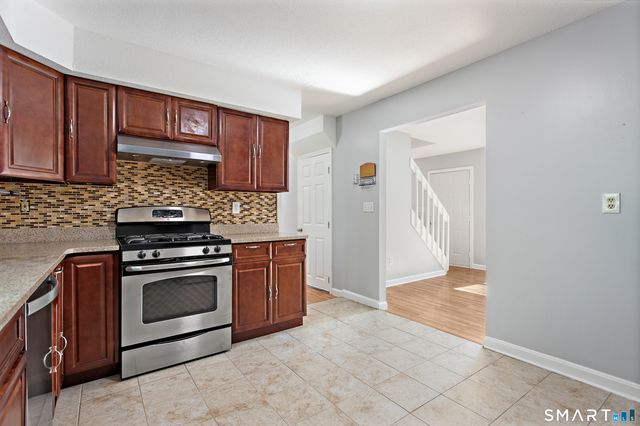 124 Branca Court 124, Milford, CT 06461
