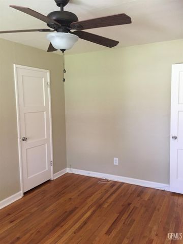 2915 Pine Street, Bakersfield, CA 93301