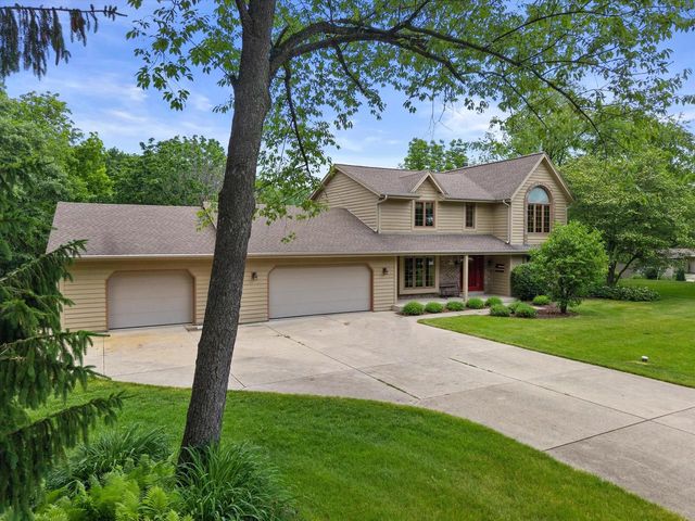 N68W26546 Wilderness WAY, Lisbon, WI 53089