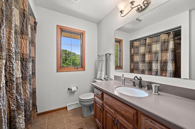 N68W26546 Wilderness WAY, Lisbon, WI 53089