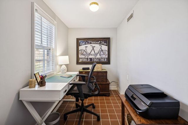 965 Signal Road, Signal Mountain, TN 37377