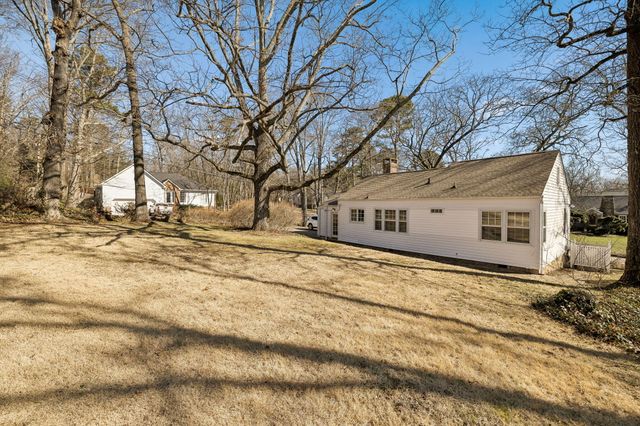 965 Signal Road, Signal Mountain, TN 37377