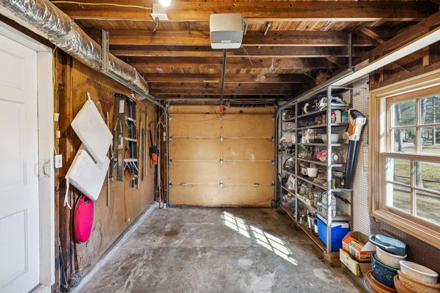 965 Signal Road, Signal Mountain, TN 37377