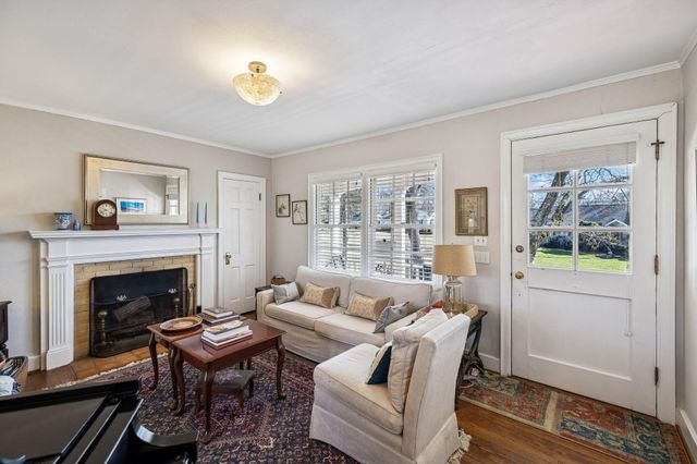 965 Signal Road, Signal Mountain, TN 37377