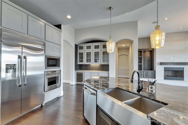 170 Hawthorne LOOP, Driftwood, TX 78619