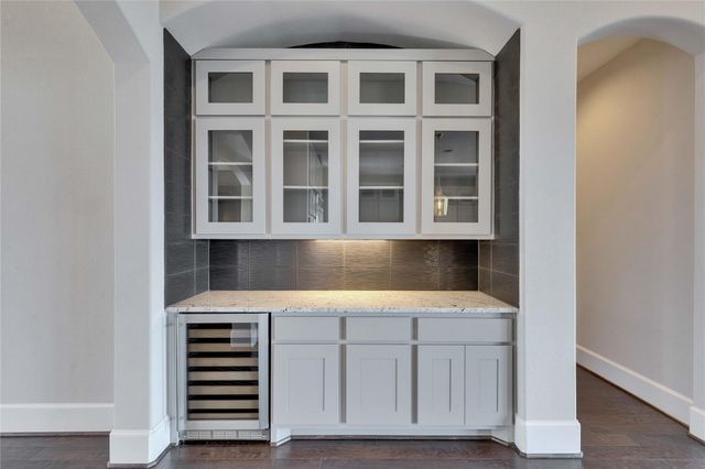 170 Hawthorne LOOP, Driftwood, TX 78619