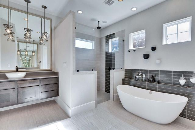 170 Hawthorne LOOP, Driftwood, TX 78619