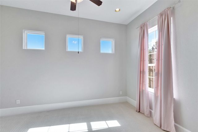 170 Hawthorne LOOP, Driftwood, TX 78619