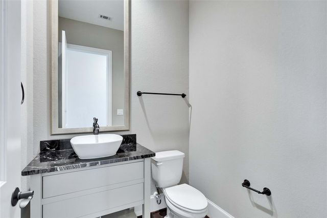 170 Hawthorne LOOP, Driftwood, TX 78619