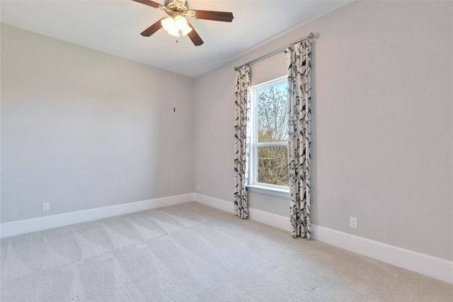 170 Hawthorne LOOP, Driftwood, TX 78619