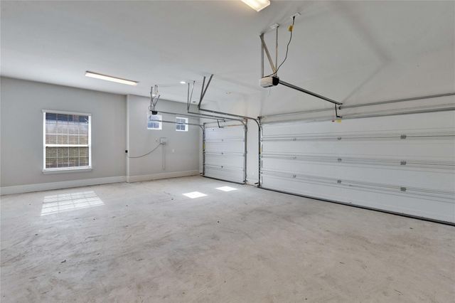 170 Hawthorne LOOP, Driftwood, TX 78619