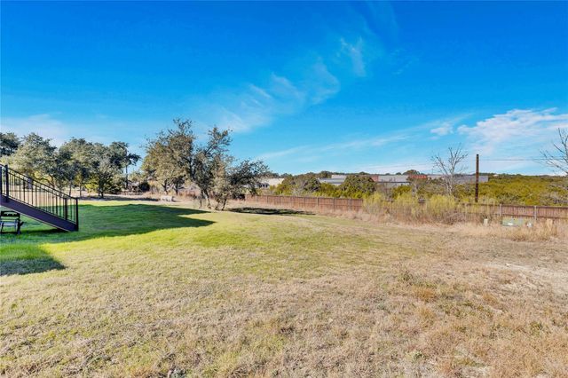 170 Hawthorne LOOP, Driftwood, TX 78619