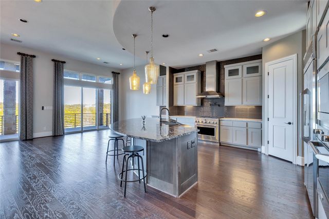 170 Hawthorne LOOP, Driftwood, TX 78619