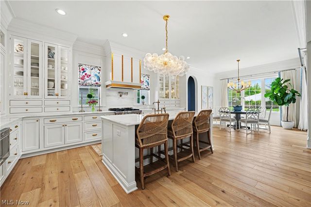 33683 Via San Angelo Drive, Avon, OH 44011