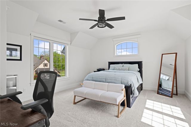 33683 Via San Angelo Drive, Avon, OH 44011